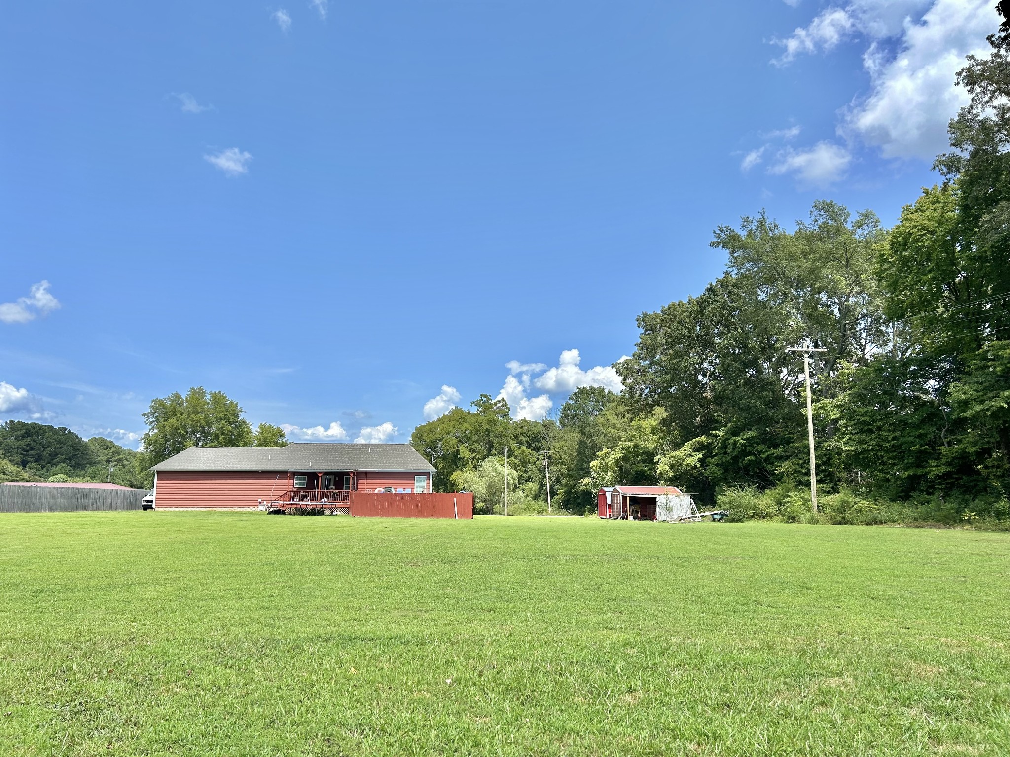 402 Highland Dr
