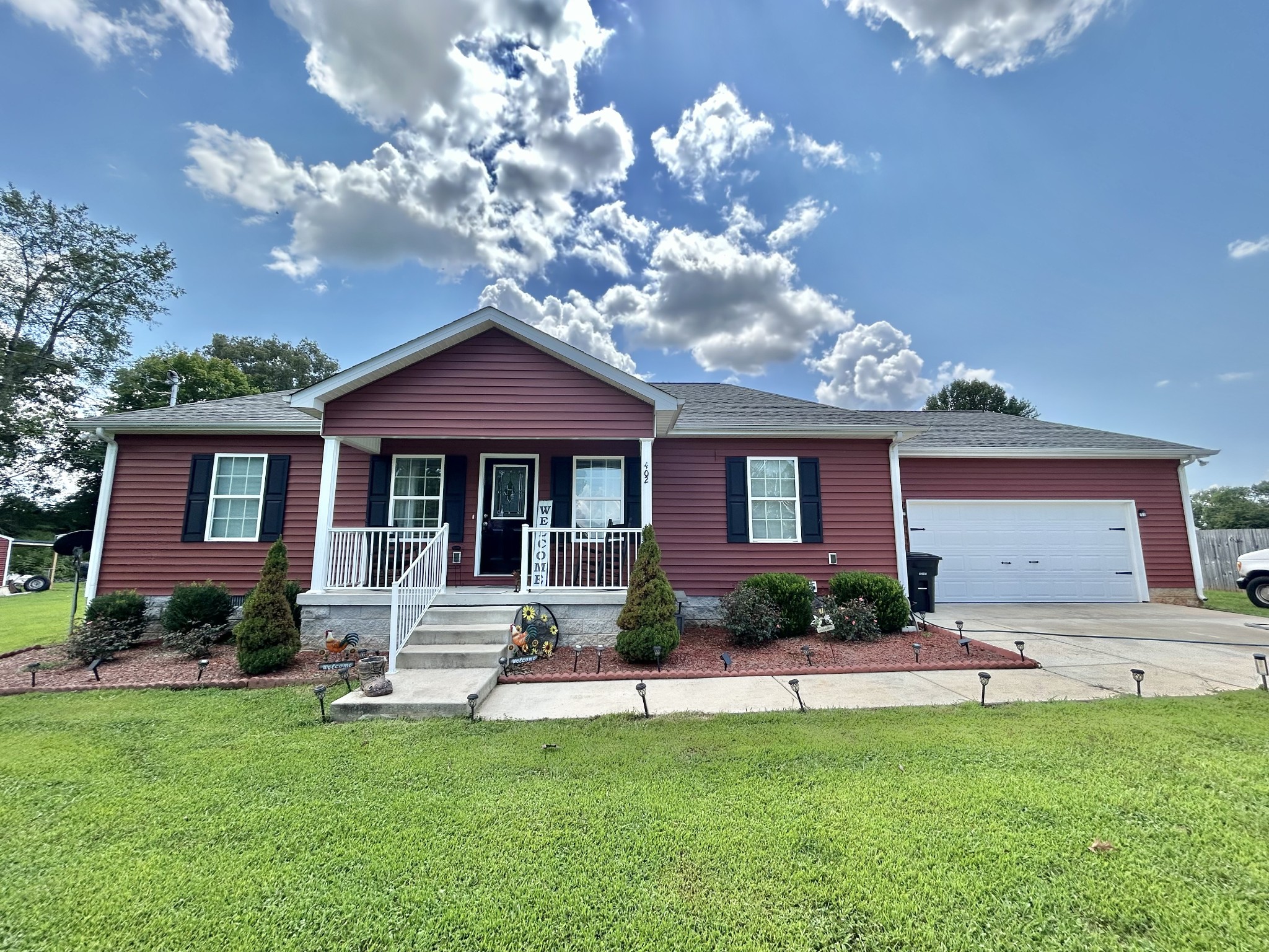 402 Highland Dr