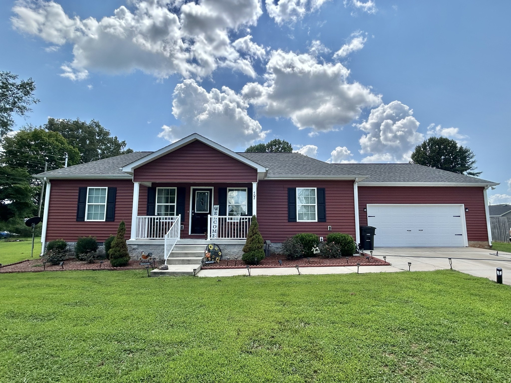 402 Highland Dr