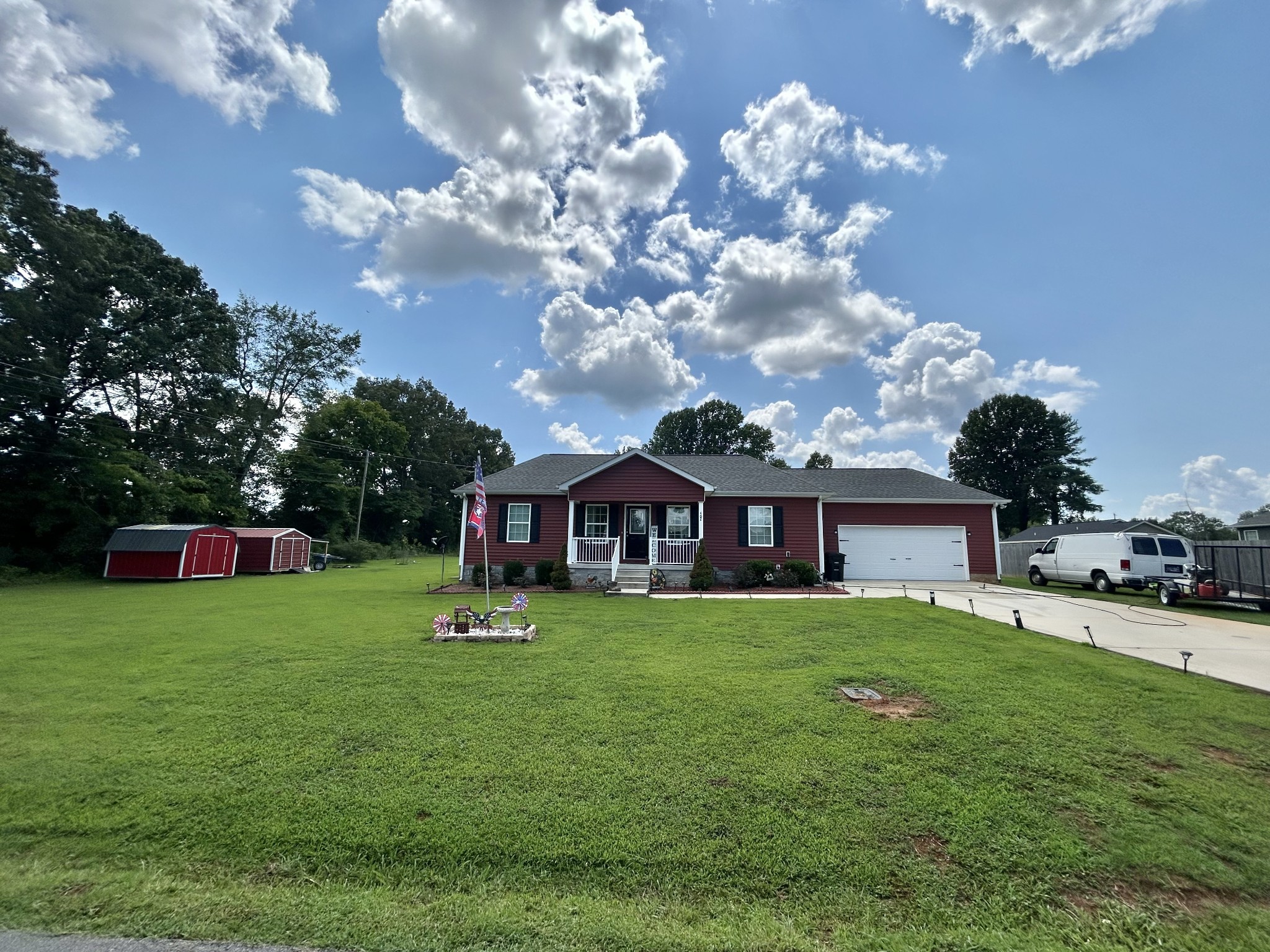 402 Highland Dr