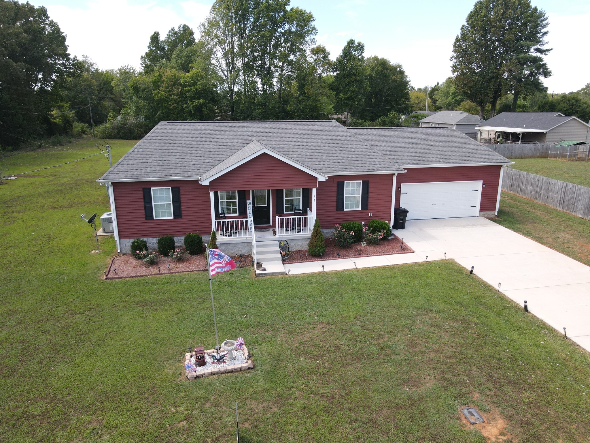 402 Highland Dr