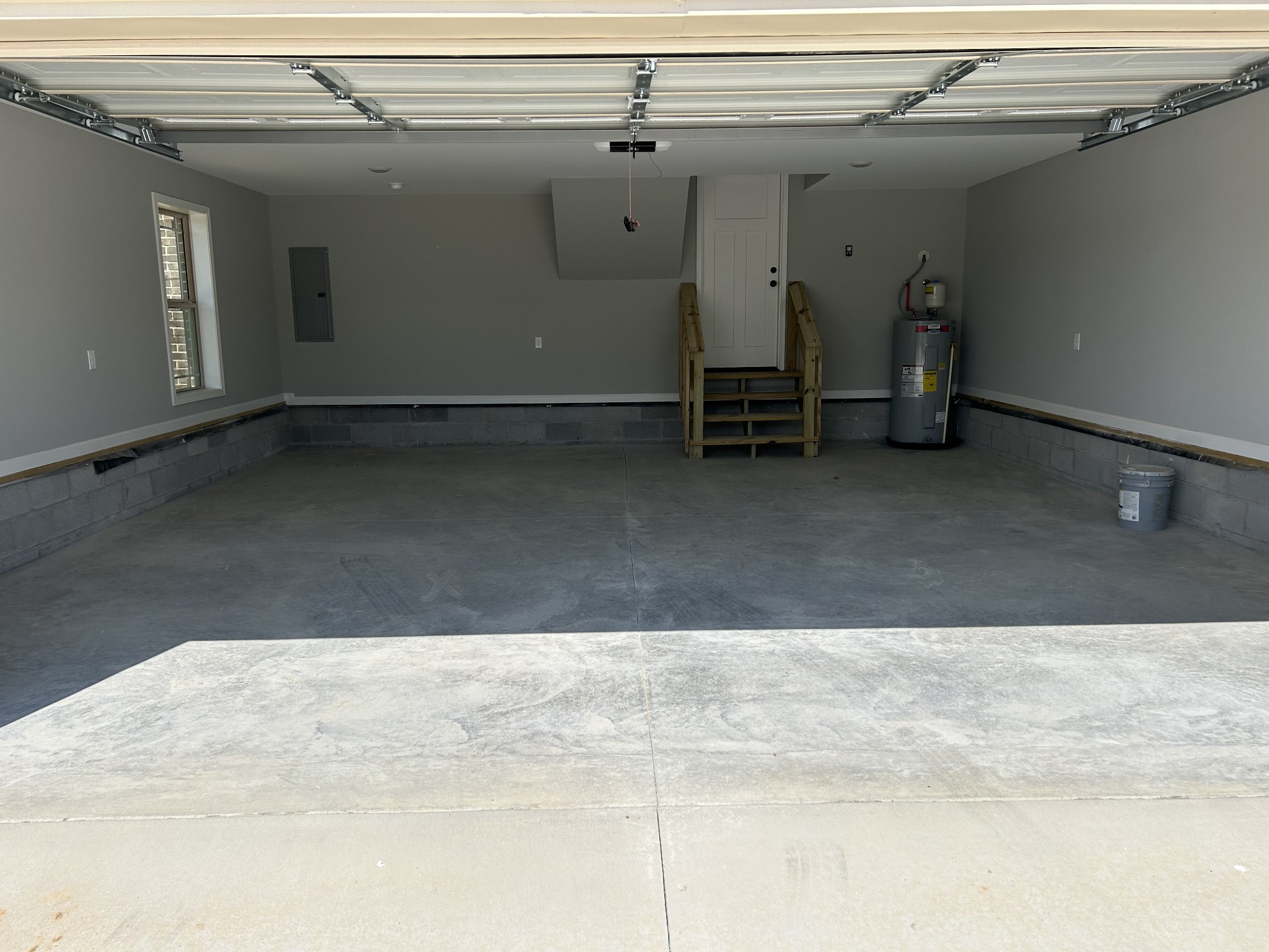 70 Randall Ln