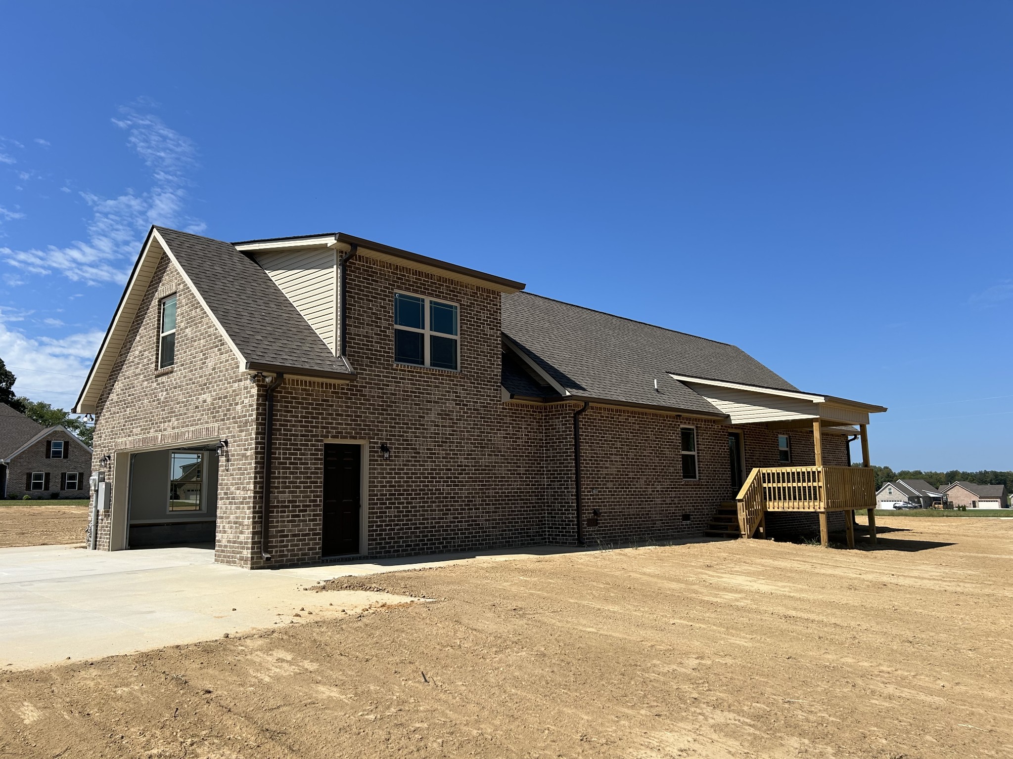 70 Randall Ln