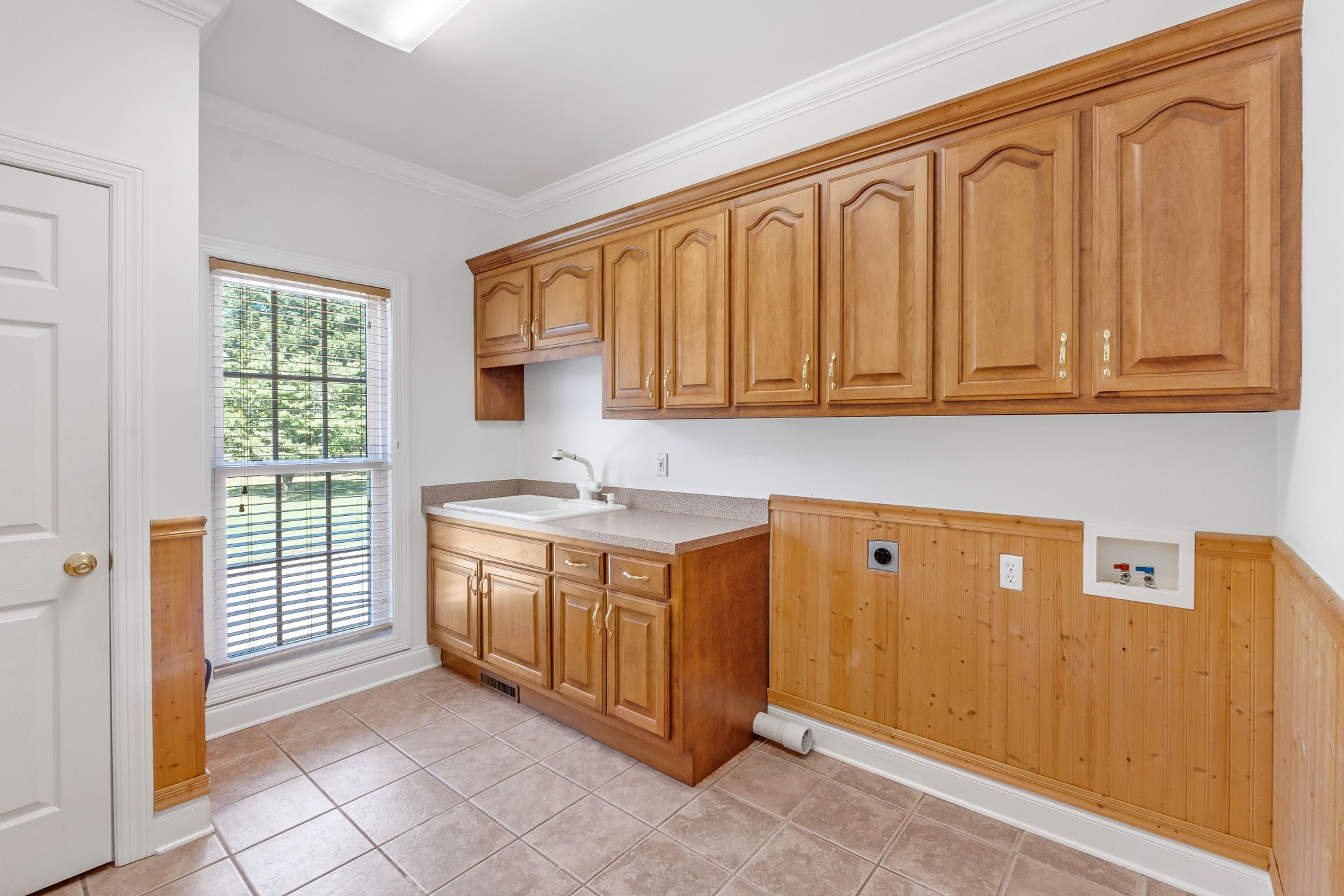 307 New Kent Ct