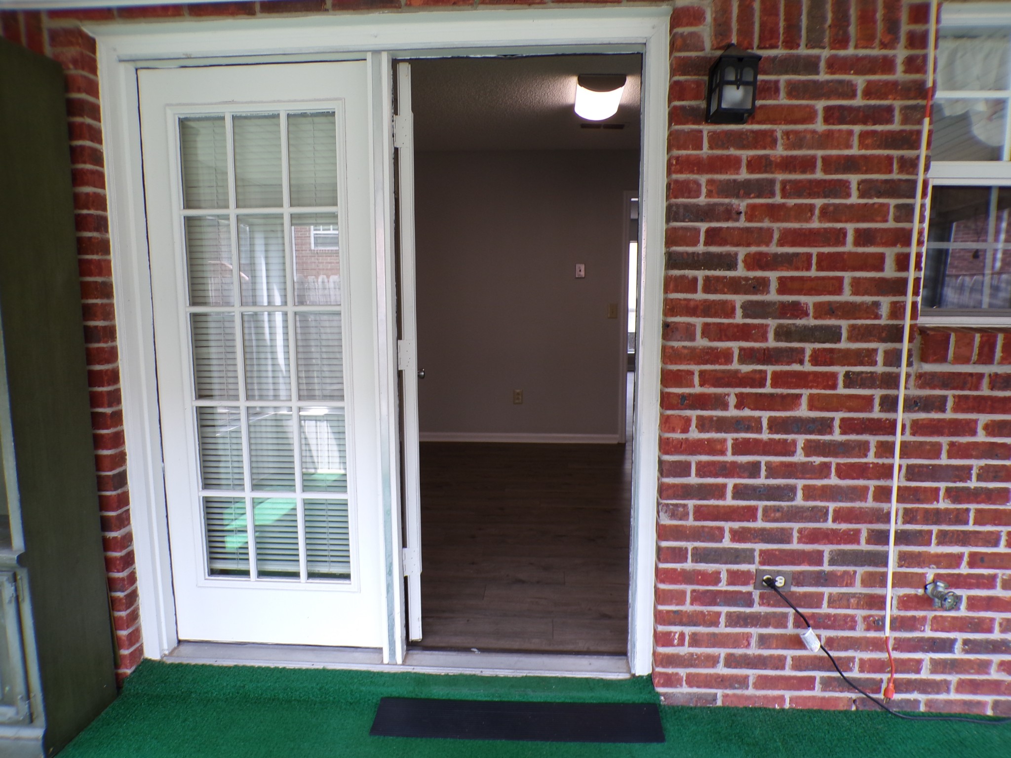 1600 N Washington St Unit: 13