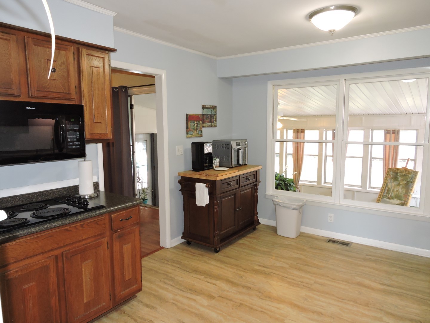350 Belmar Cir