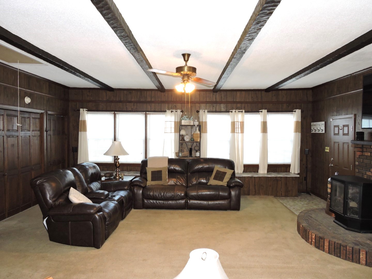 350 Belmar Cir