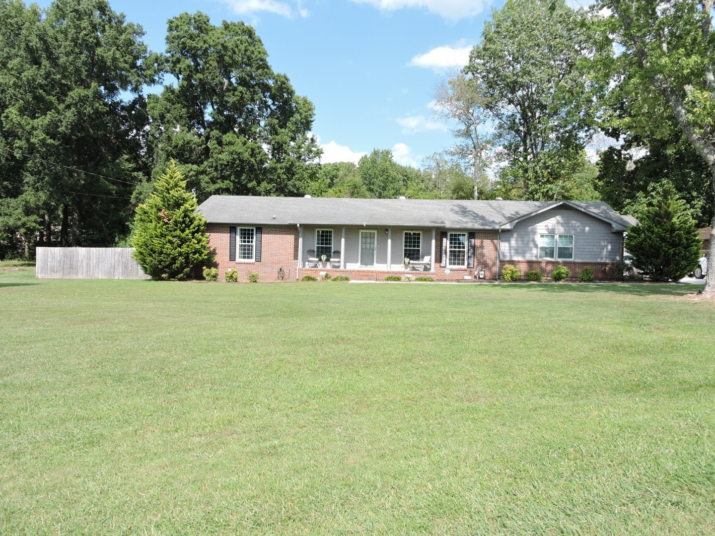 350 Belmar Cir