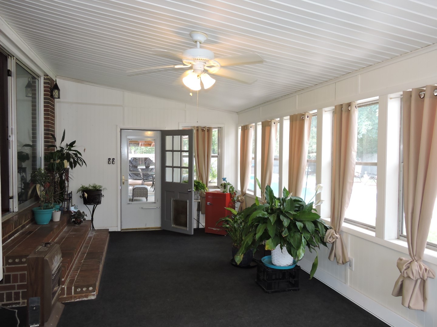 350 Belmar Cir