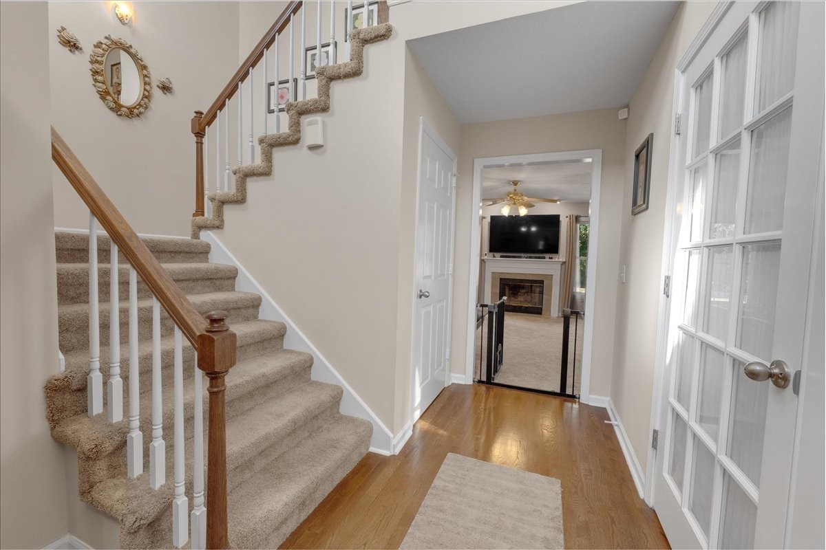 2233 Red Mile Rd