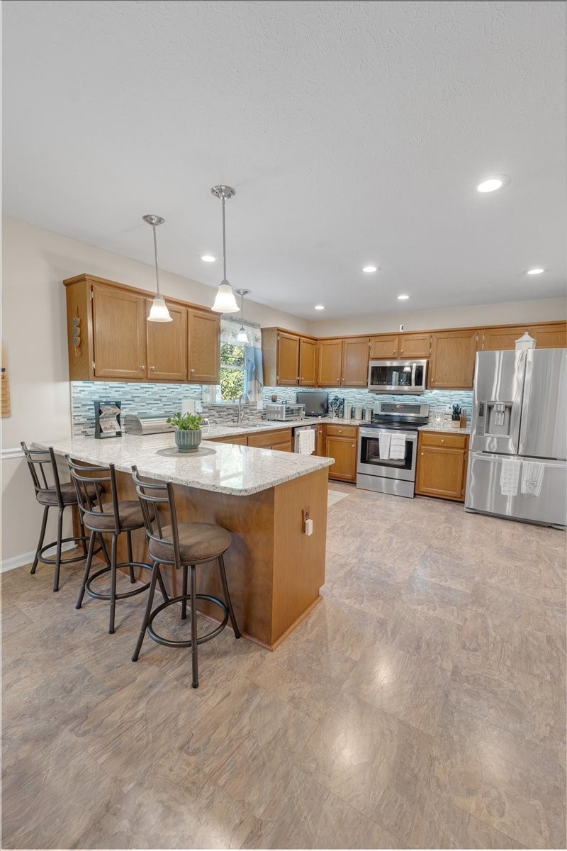 2233 Red Mile Rd