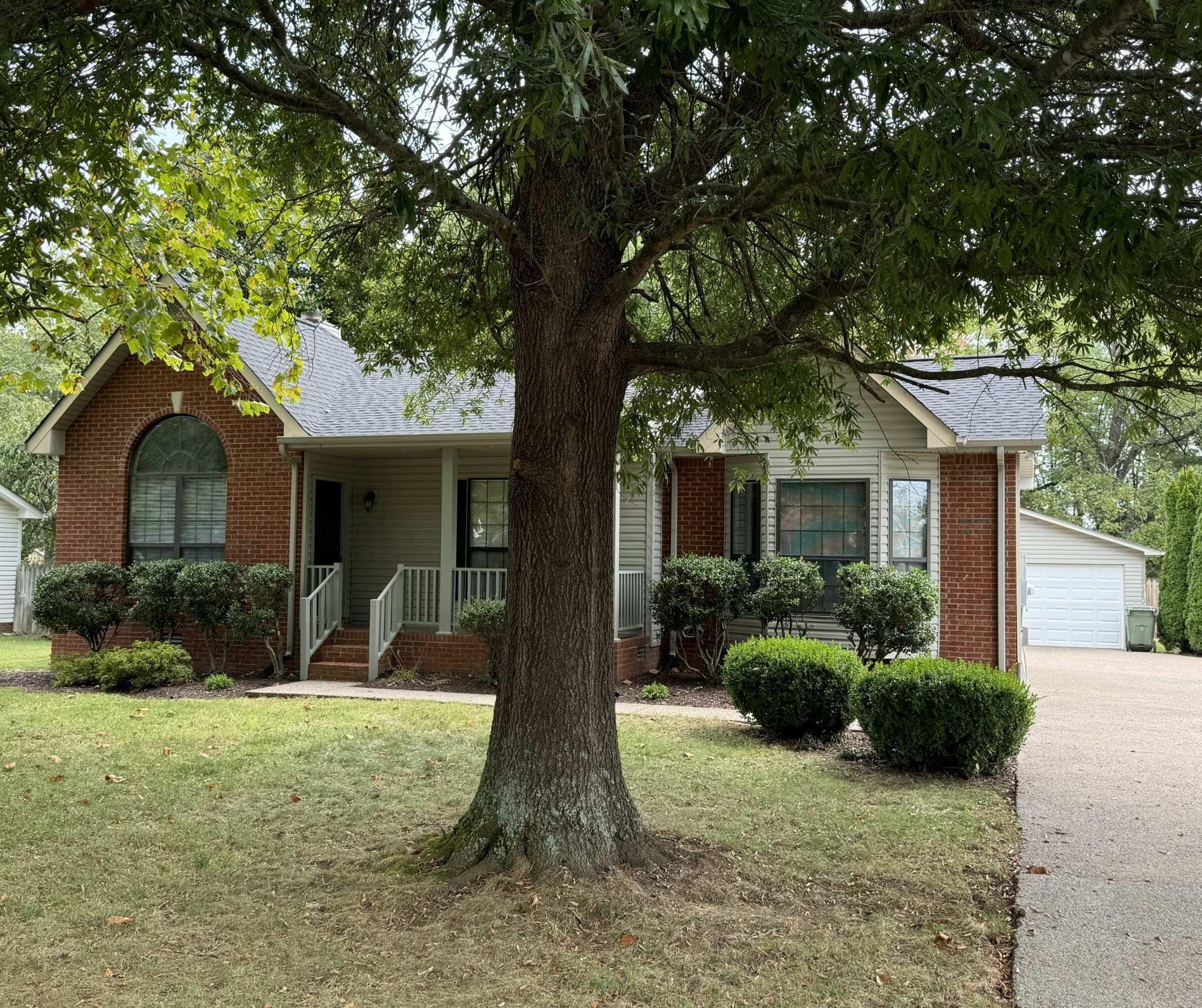 297 Huntington Dr