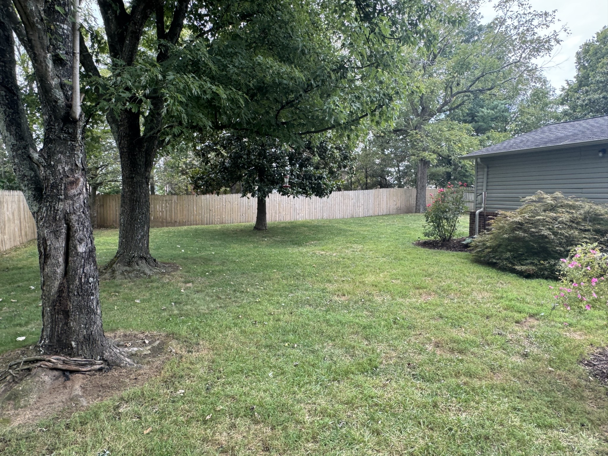 297 Huntington Dr