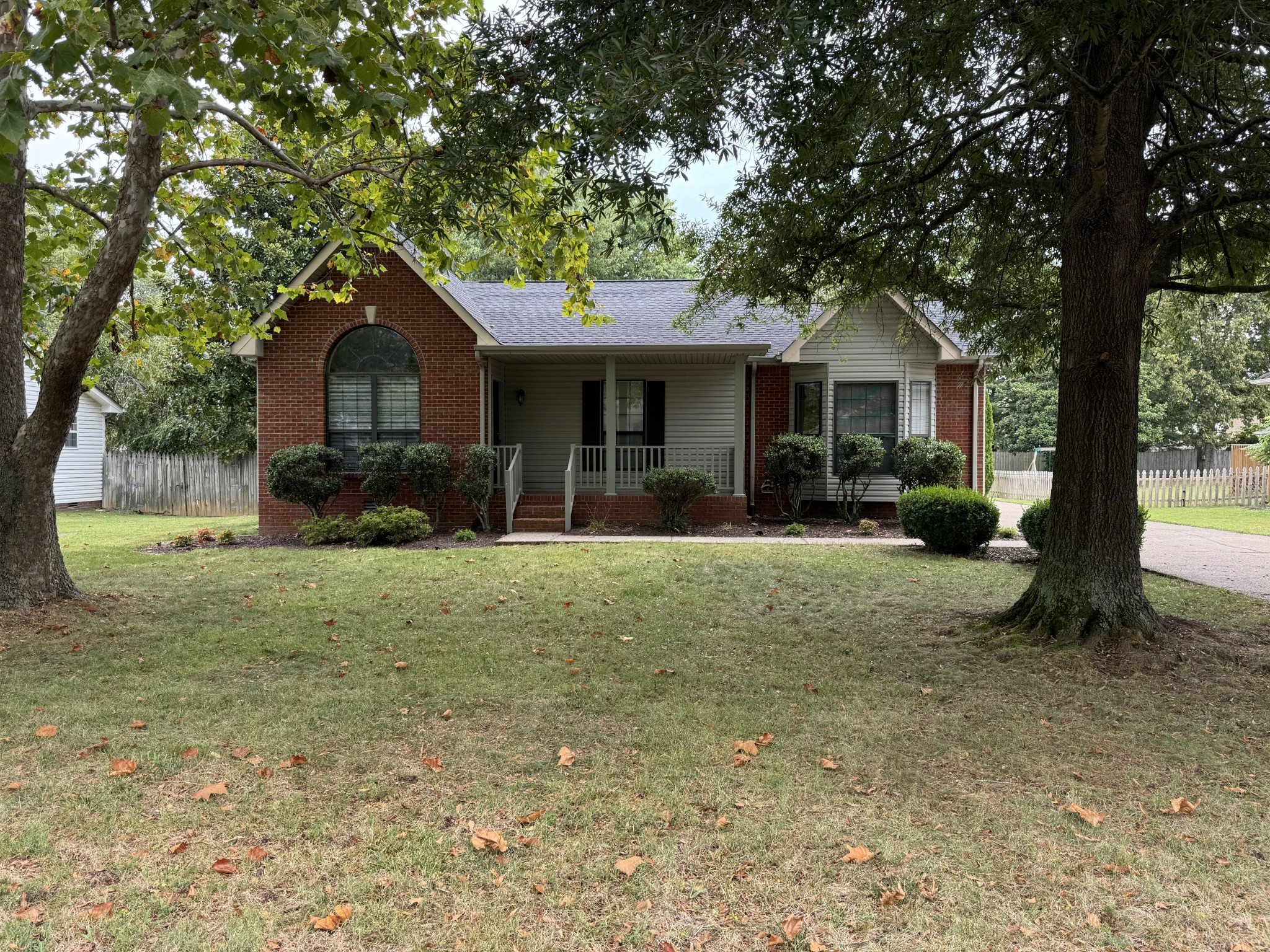 297 Huntington Dr