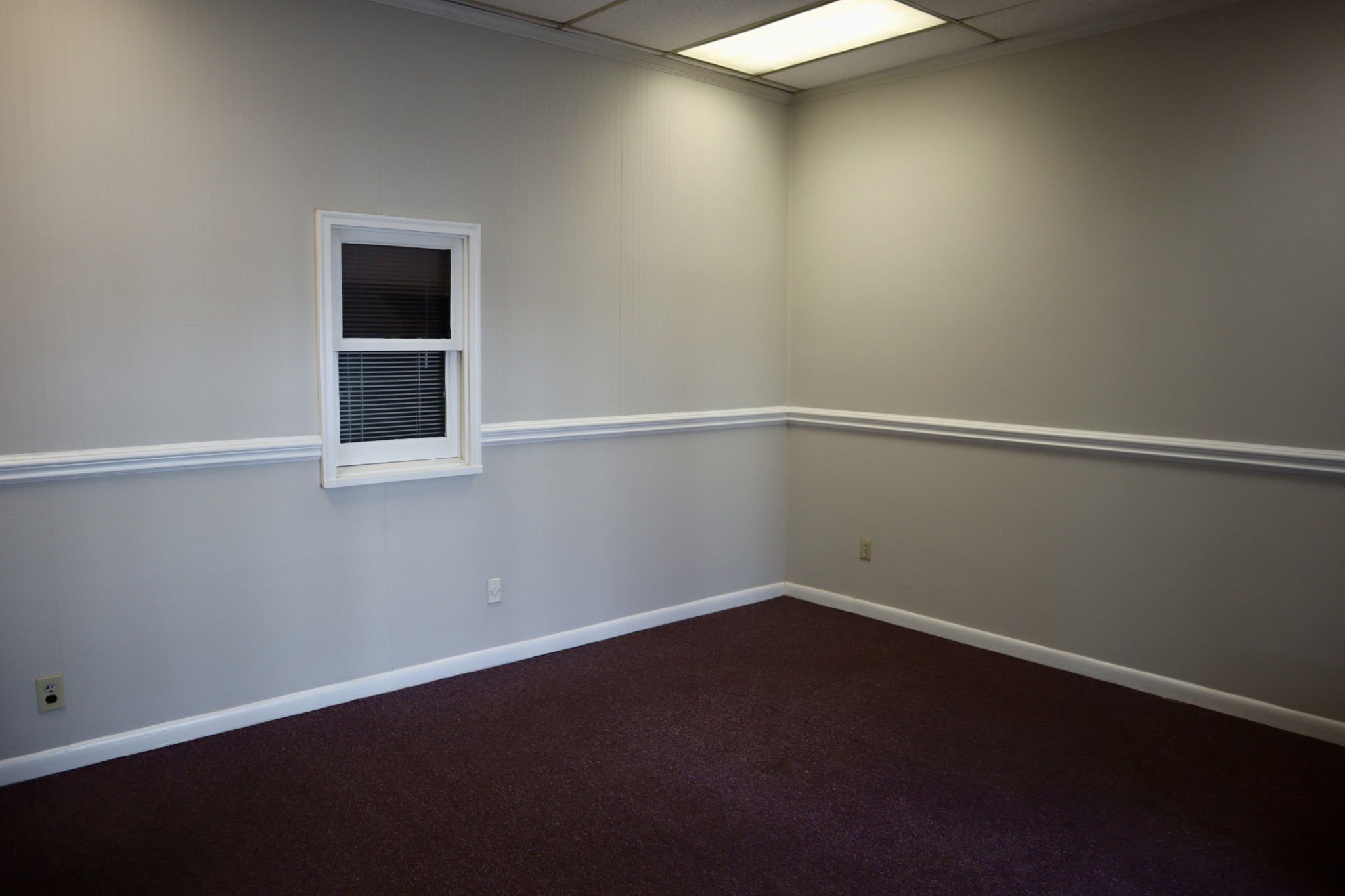 309 W Main St