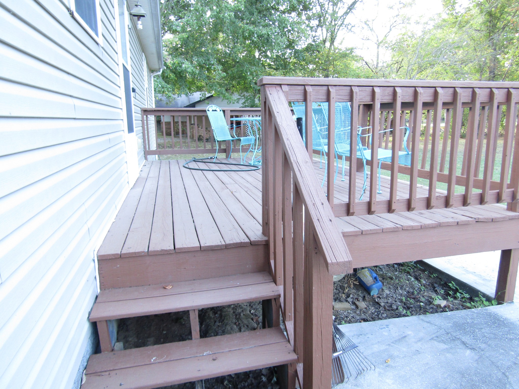 371 Hillcrest Rd
