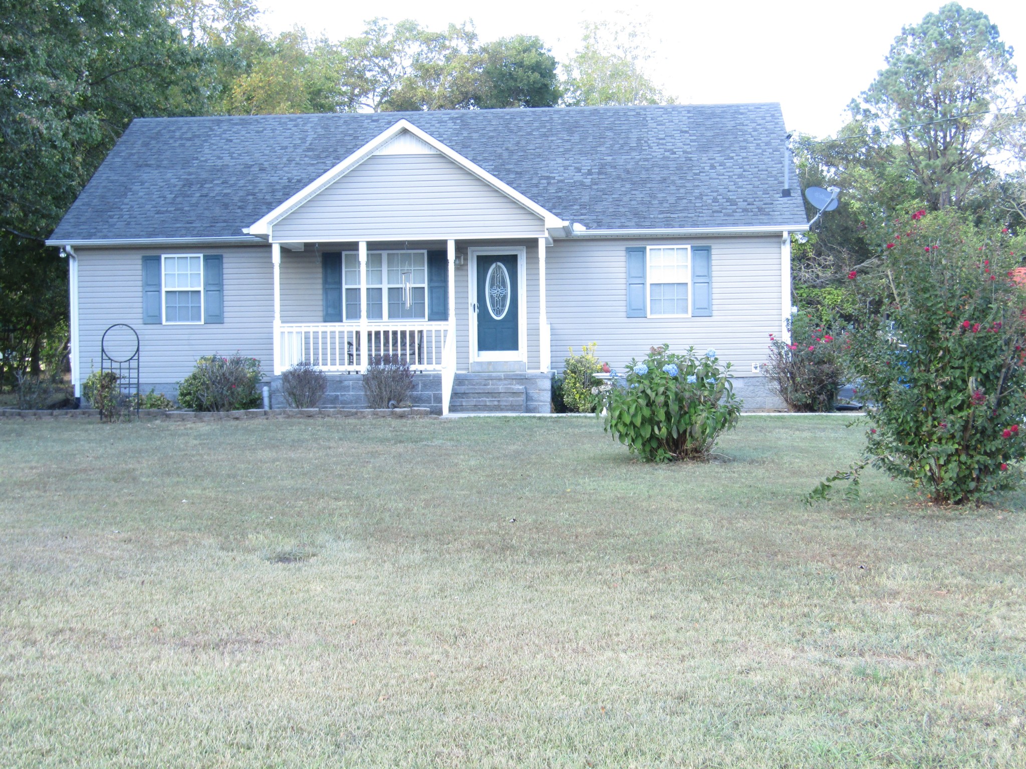 371 Hillcrest Rd