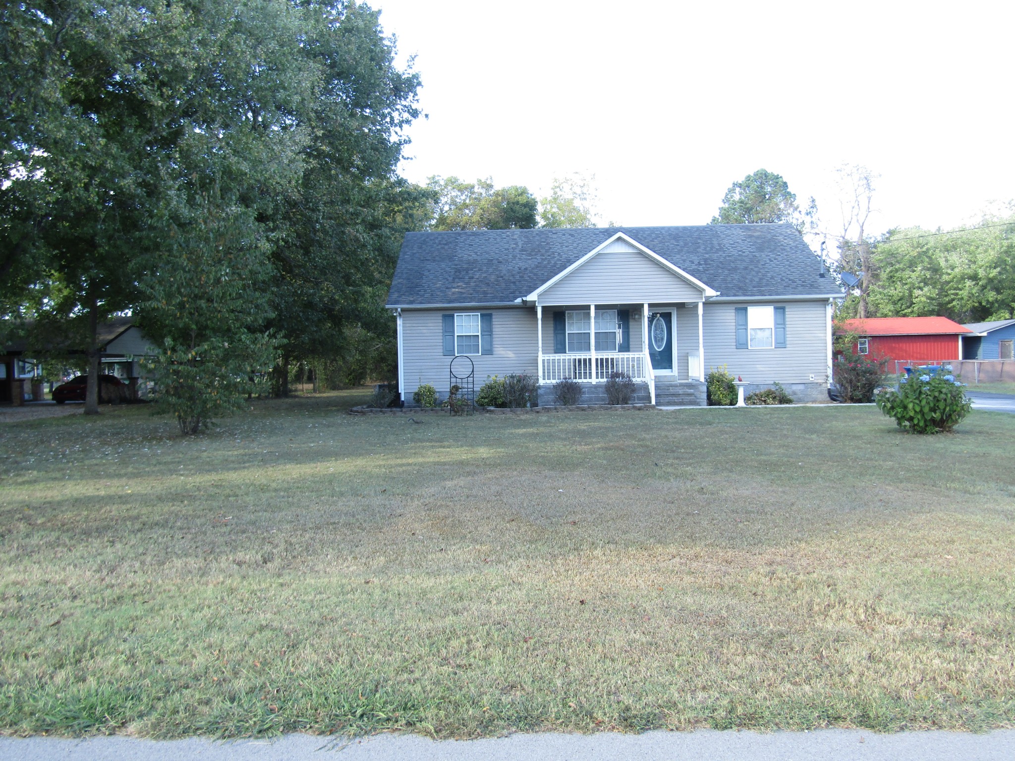 371 Hillcrest Rd