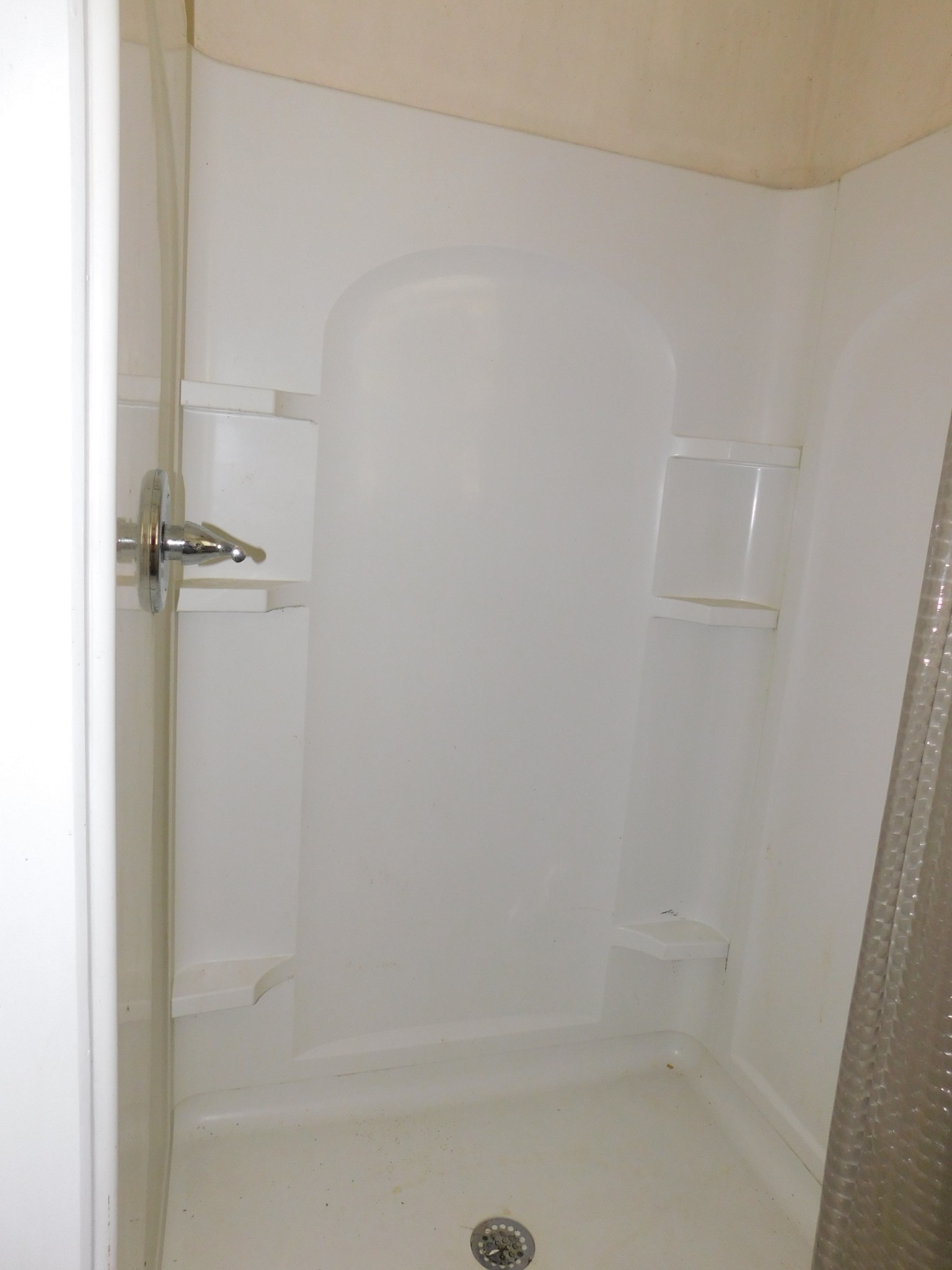 306 Druid Ln