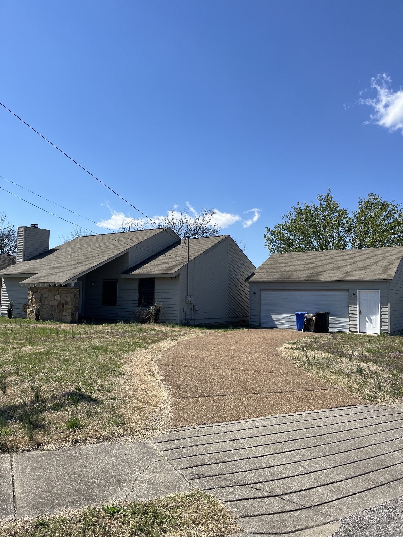 200B Rebecca Dr
