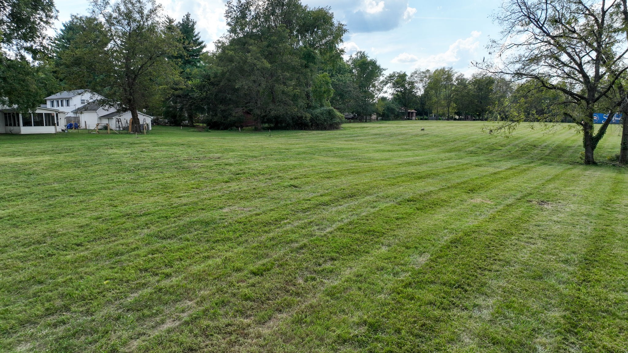 2125 Tulip Hill Dr