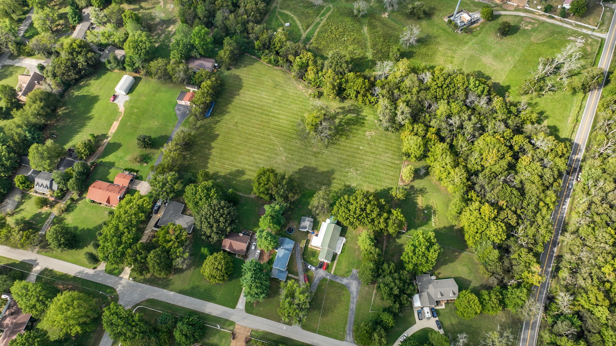 2125 Tulip Hill Dr