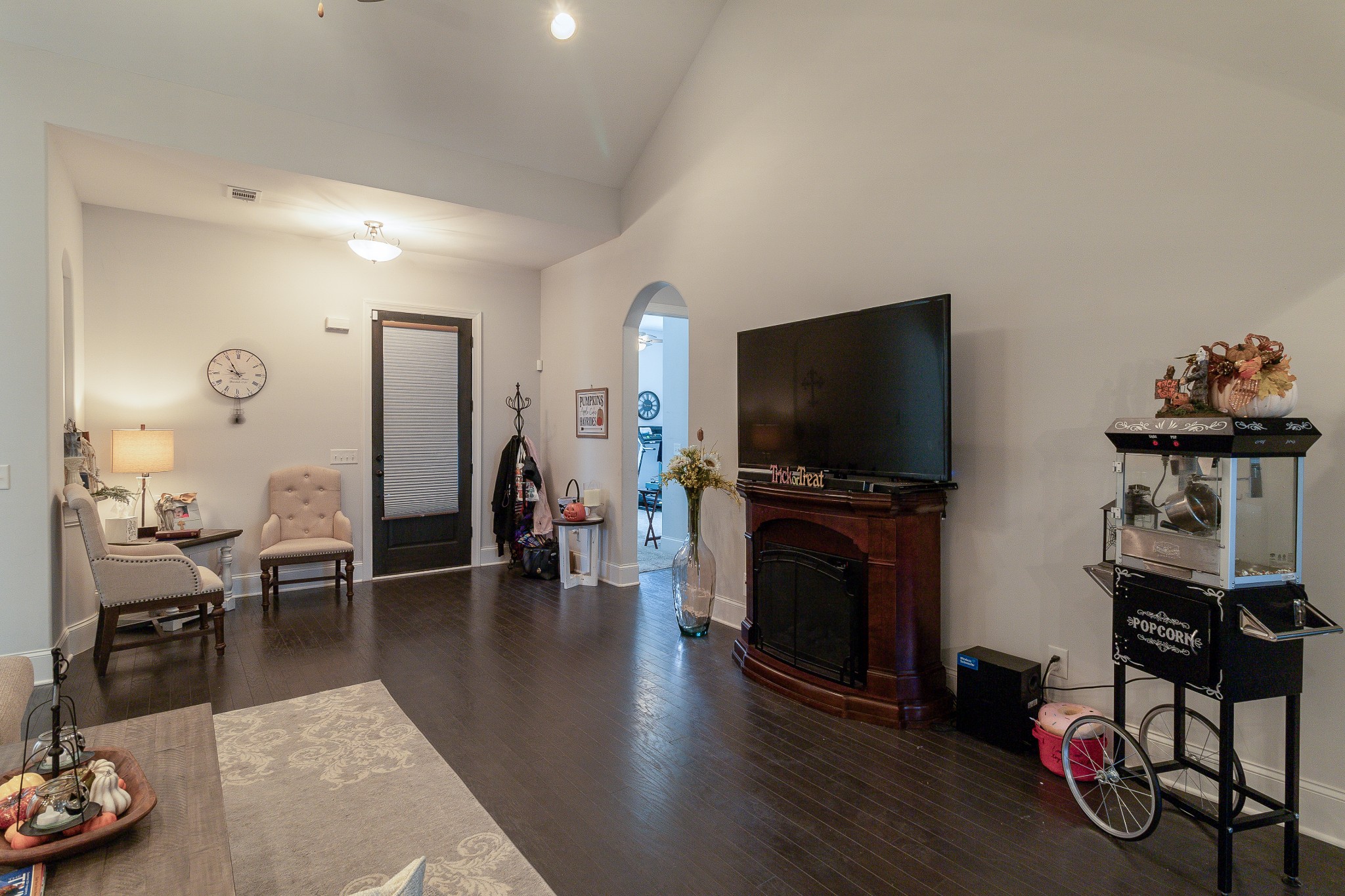 265 Lexington Cir