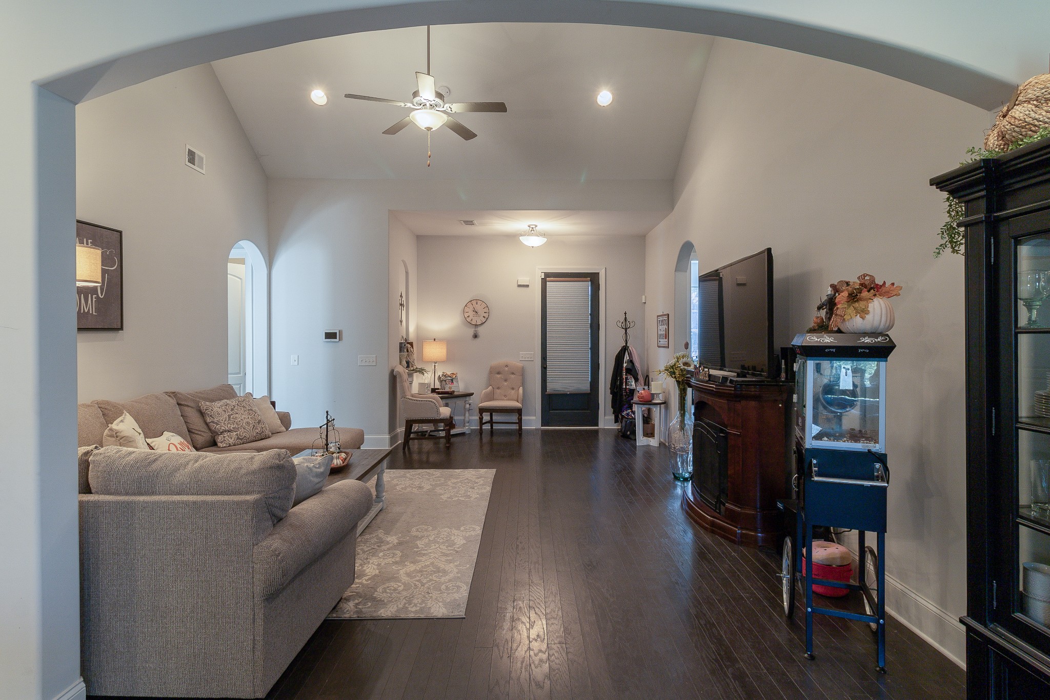 265 Lexington Cir