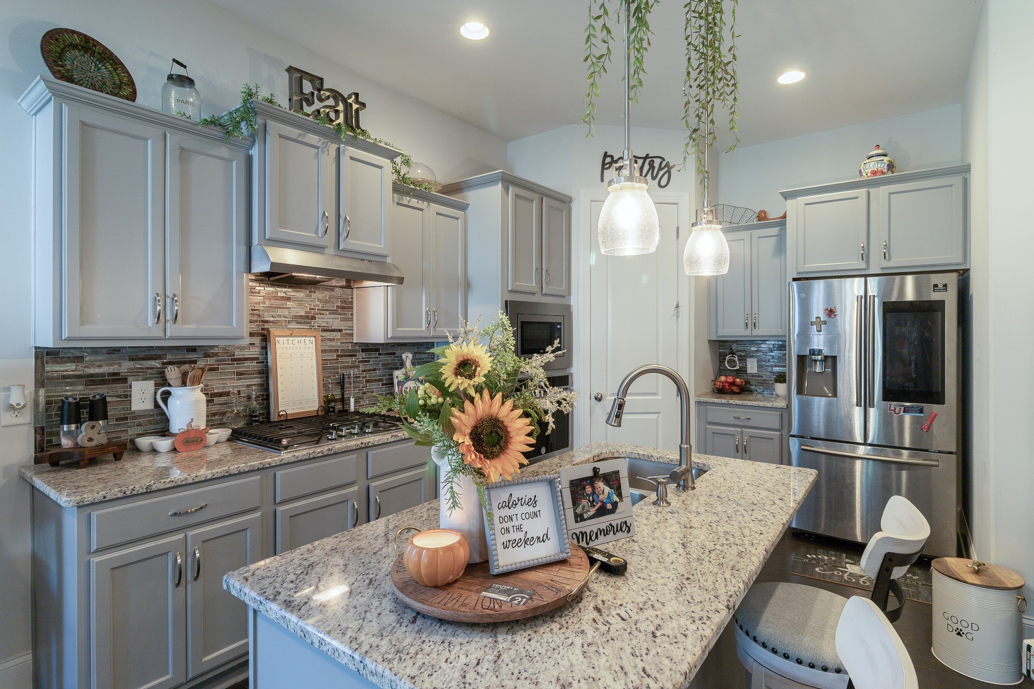 265 Lexington Cir