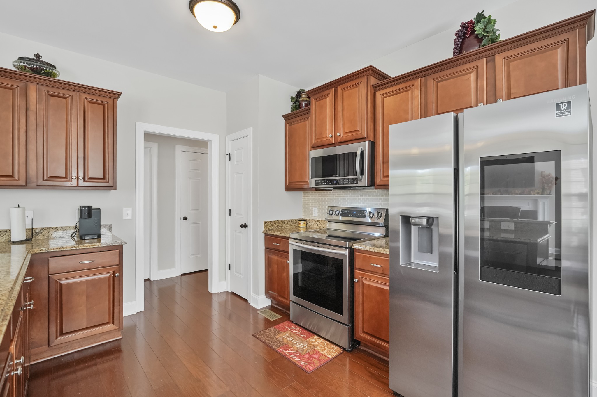 1011 Five Coves Trce