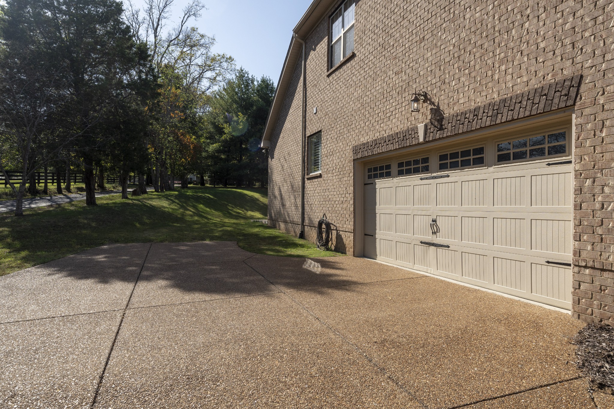 1011 Five Coves Trce
