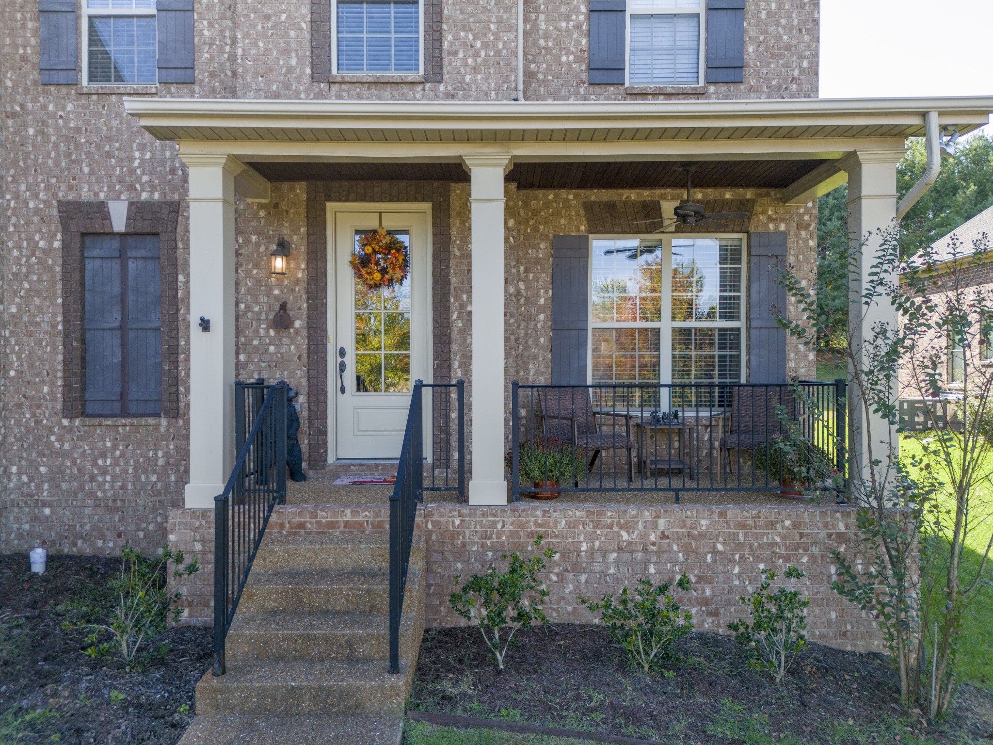 1011 Five Coves Trce