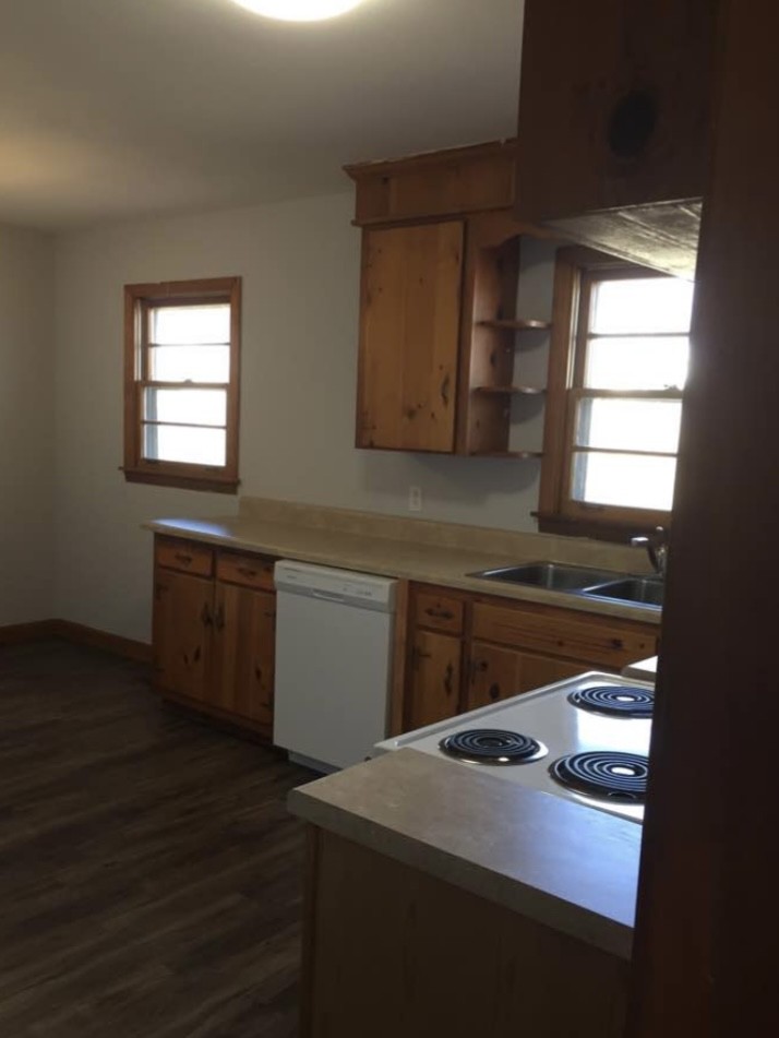 805 Tulip Cir