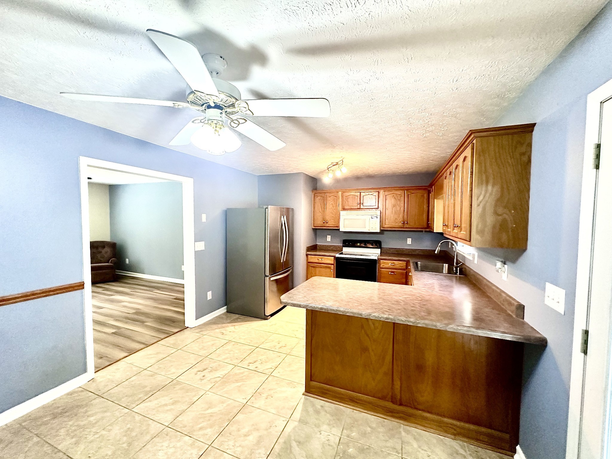 698 Vernon Winton Rd