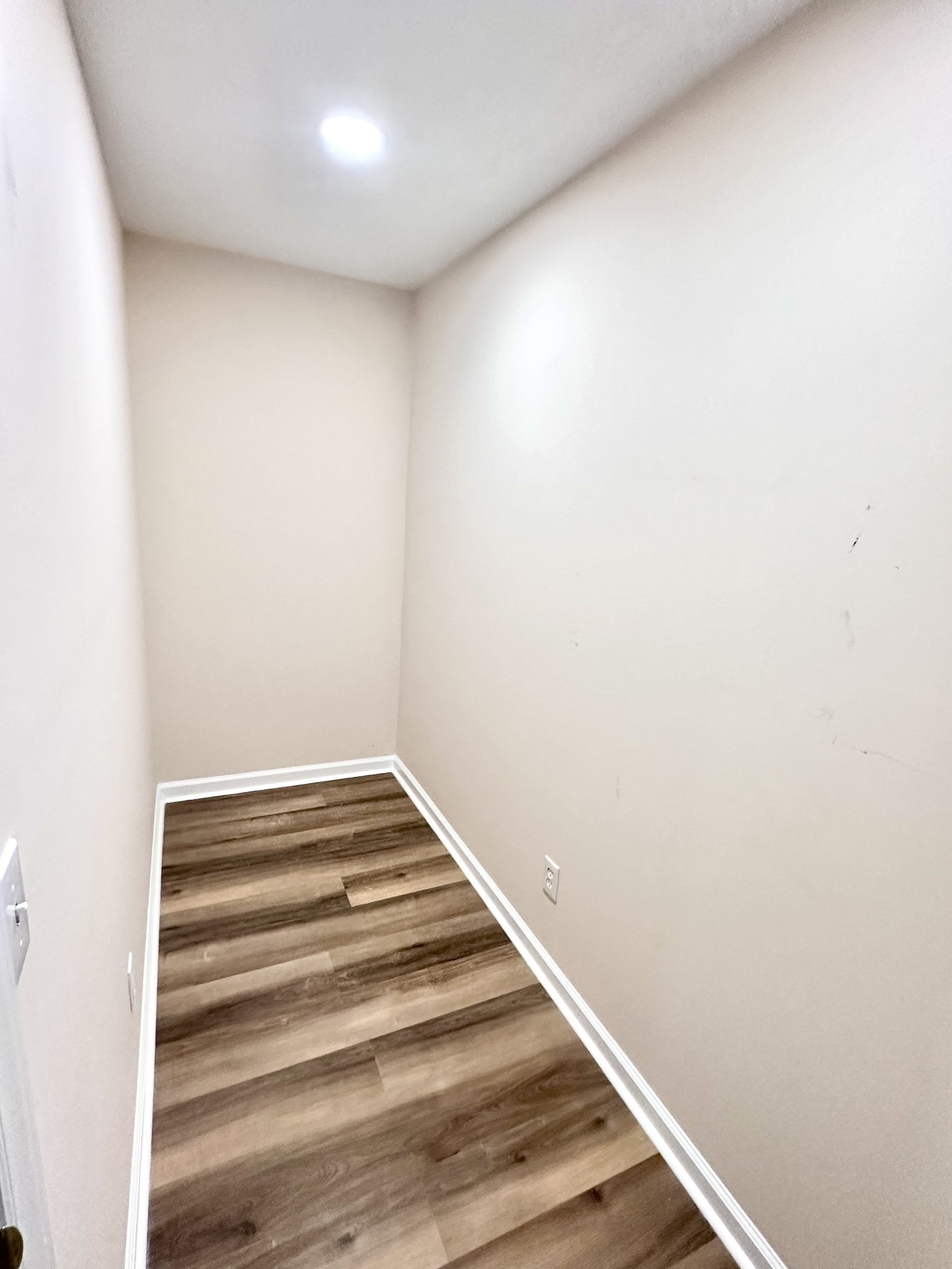 698 Vernon Winton Rd