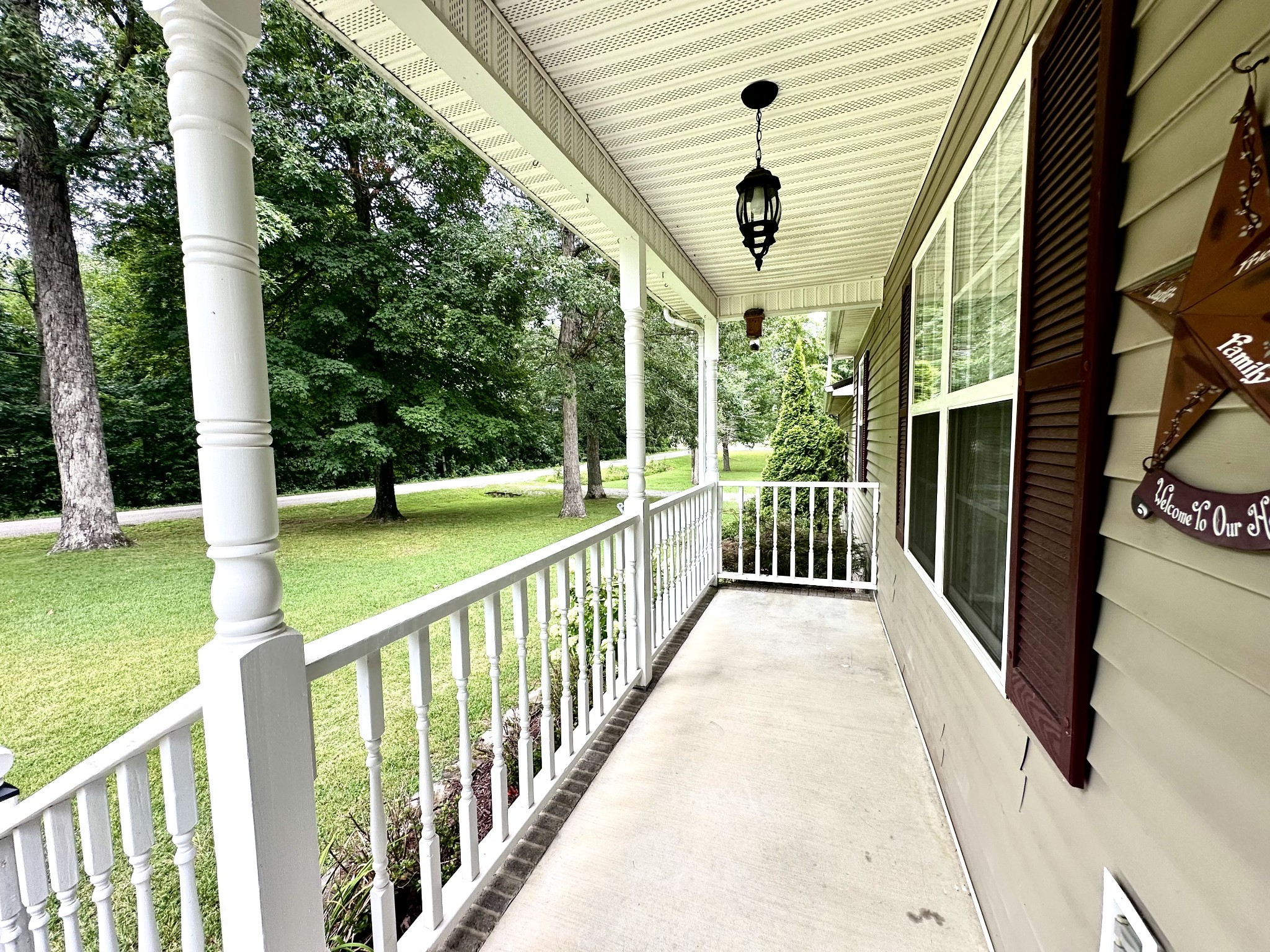 698 Vernon Winton Rd