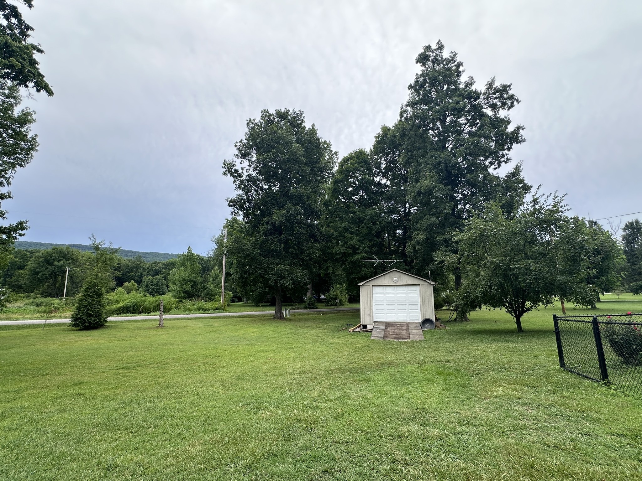 698 Vernon Winton Rd