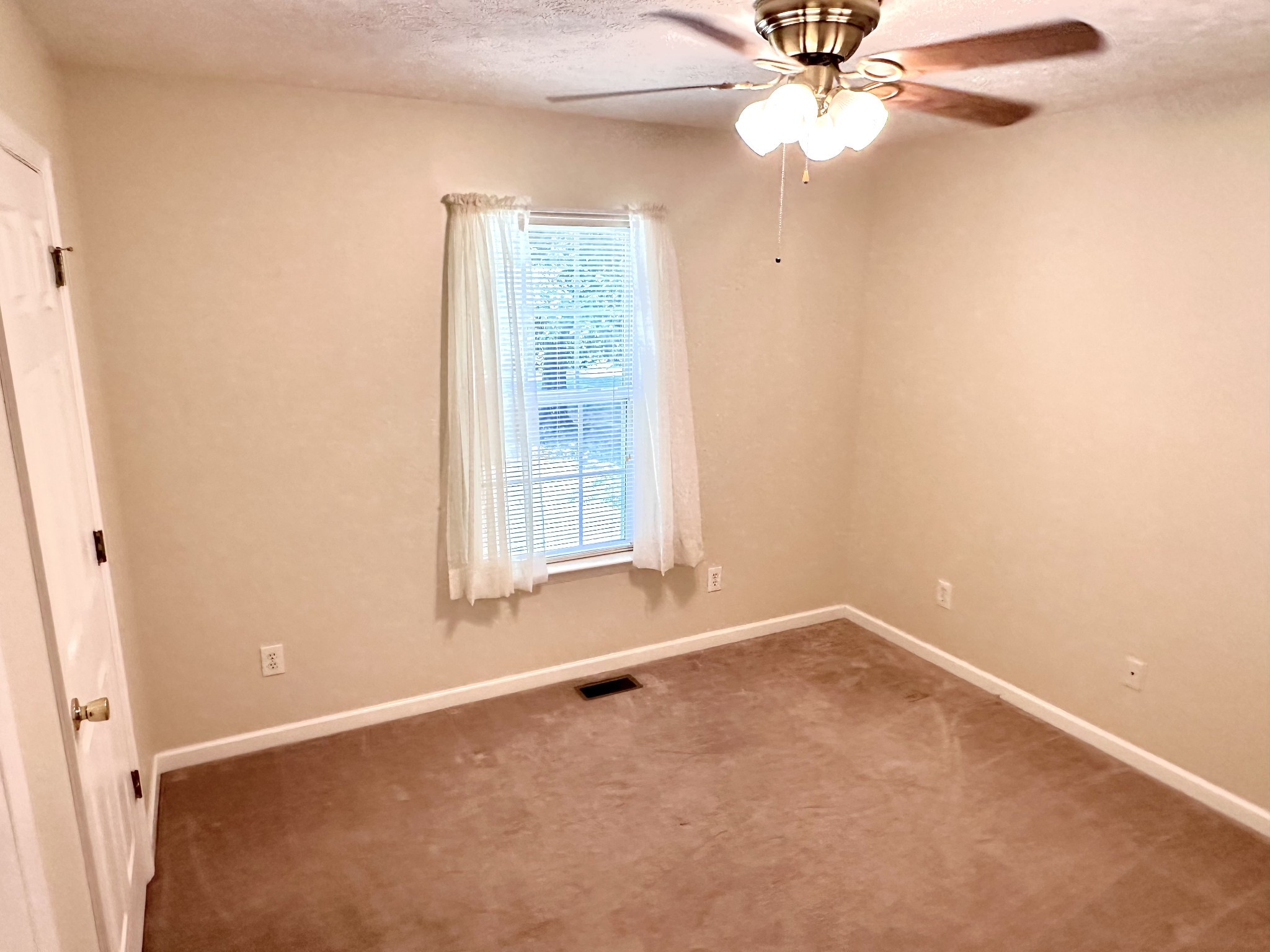 698 Vernon Winton Rd