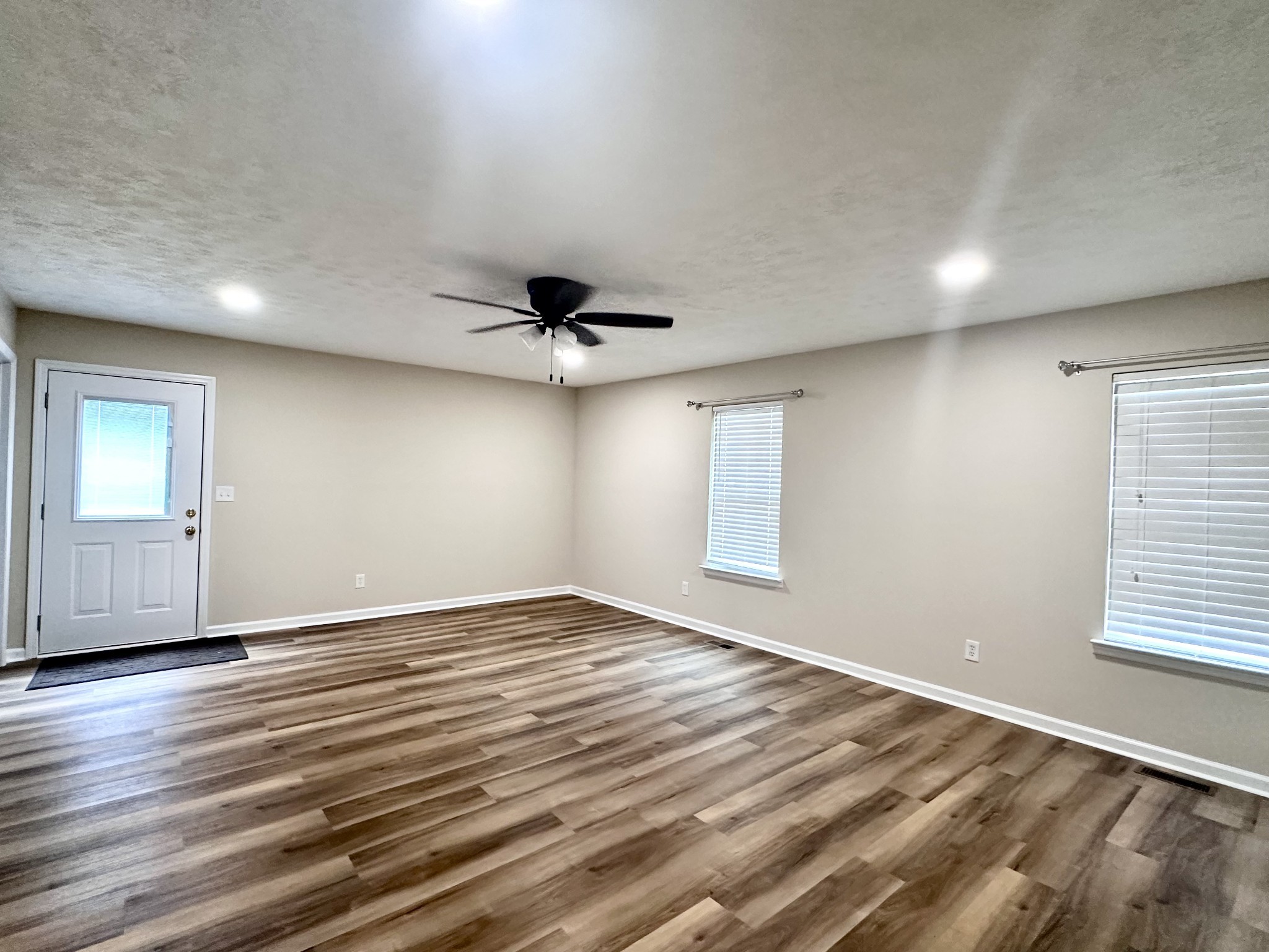 698 Vernon Winton Rd