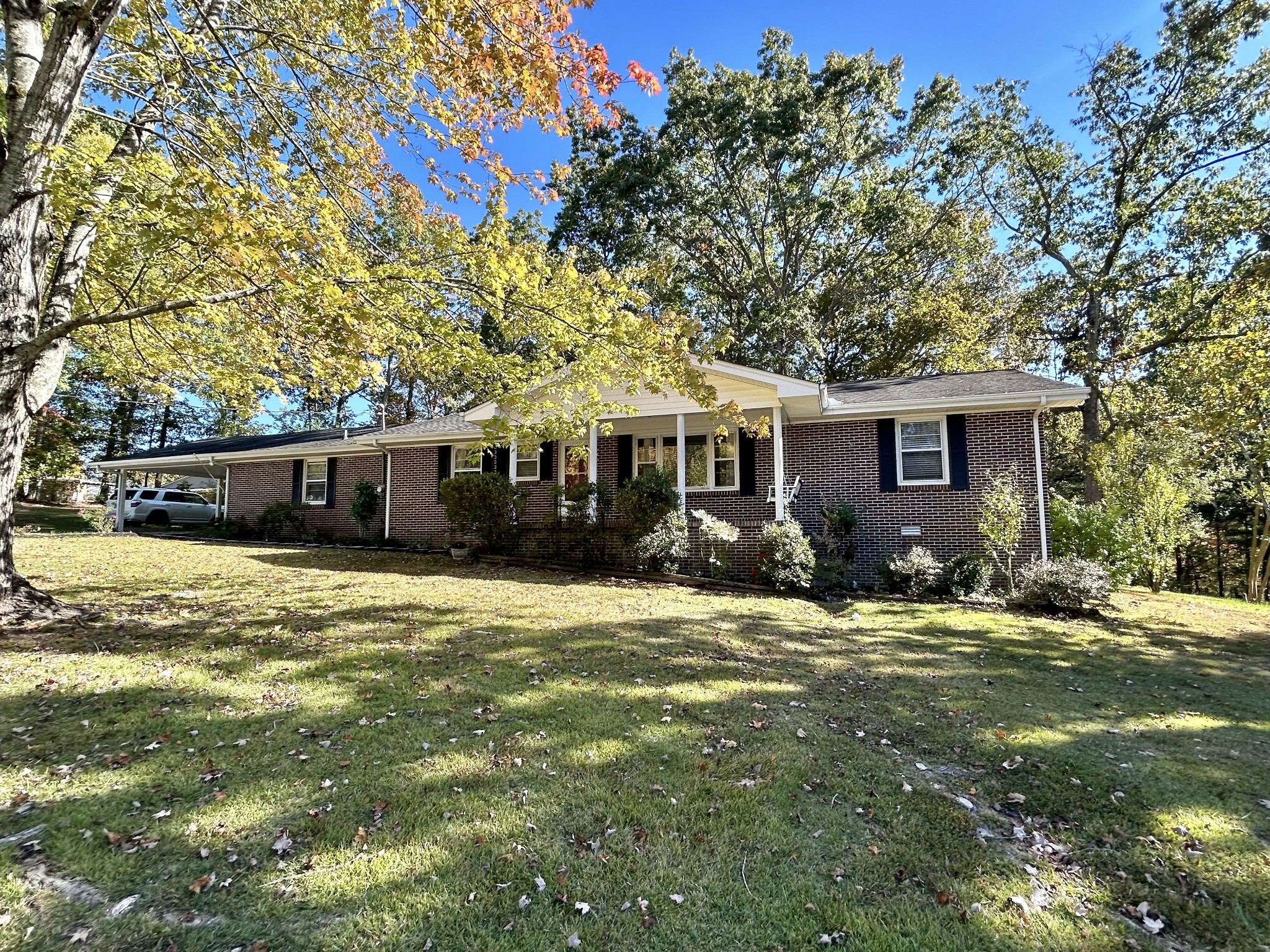 823 Toliver Lake Rd
