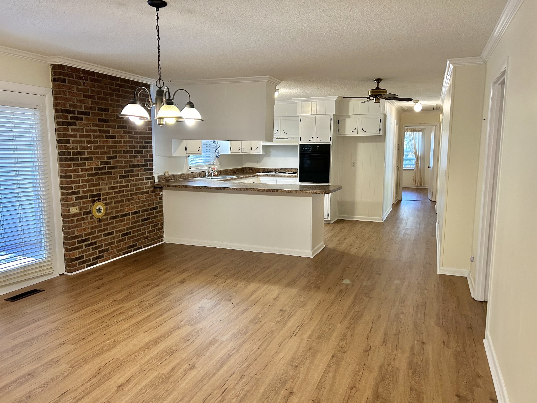 823 Toliver Lake Rd