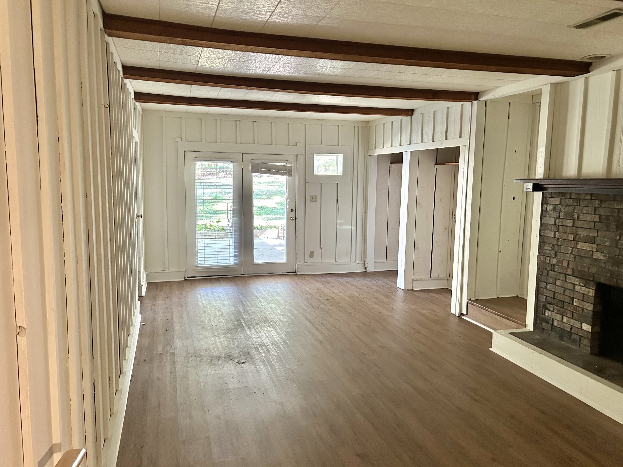 823 Toliver Lake Rd