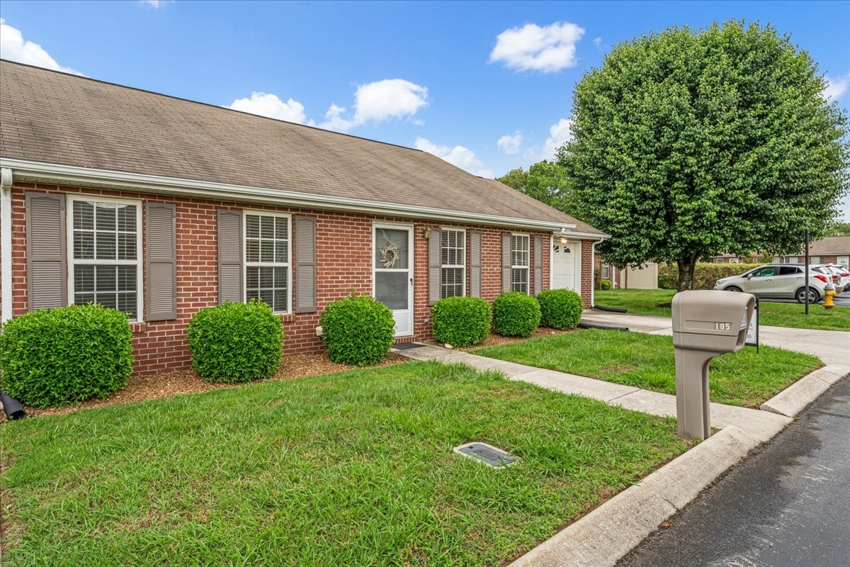 105 Middleton Ct