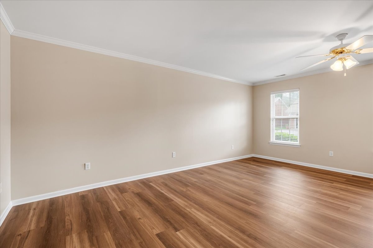 105 Middleton Ct