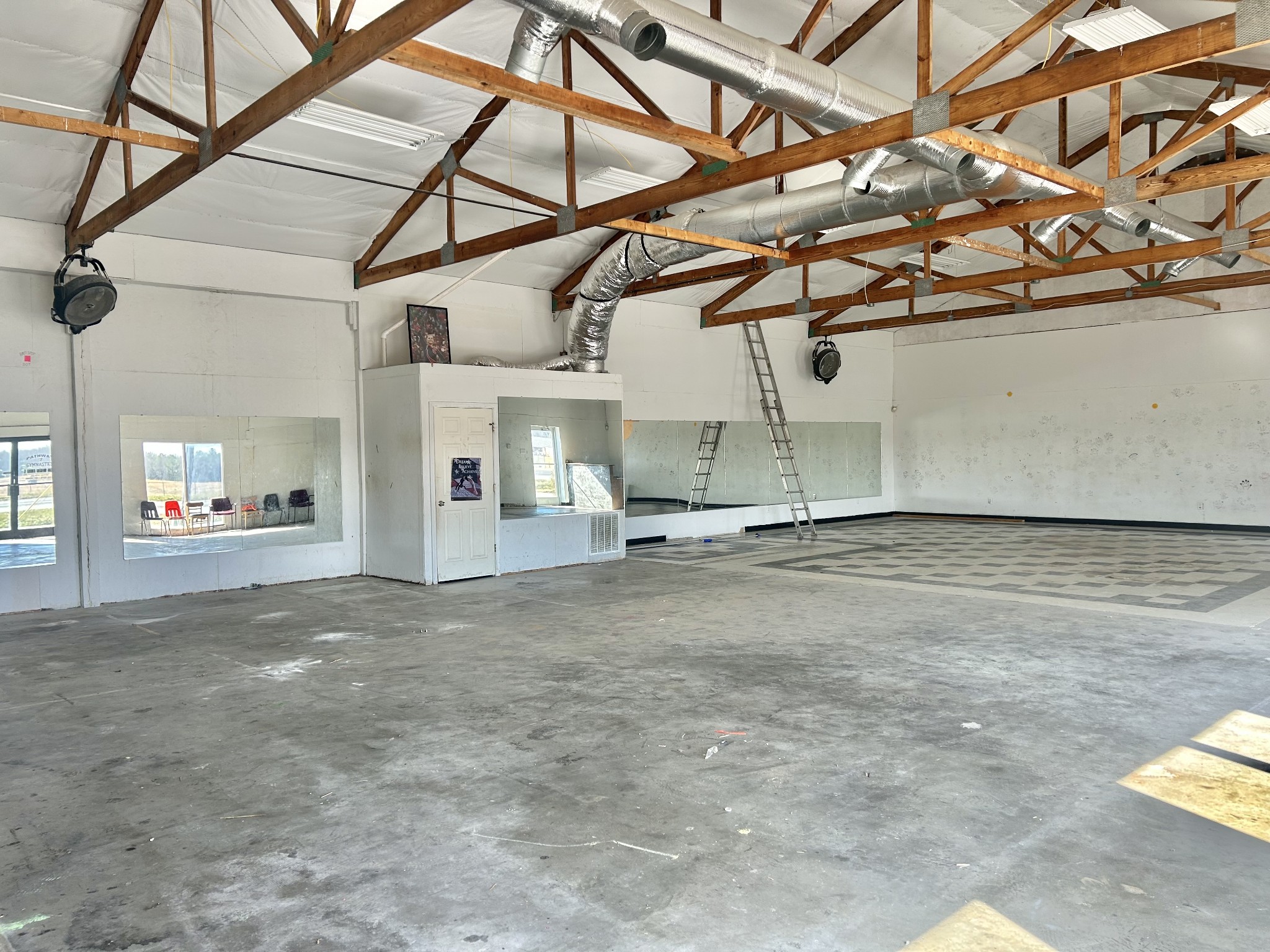 2378 New Tullahoma Hwy