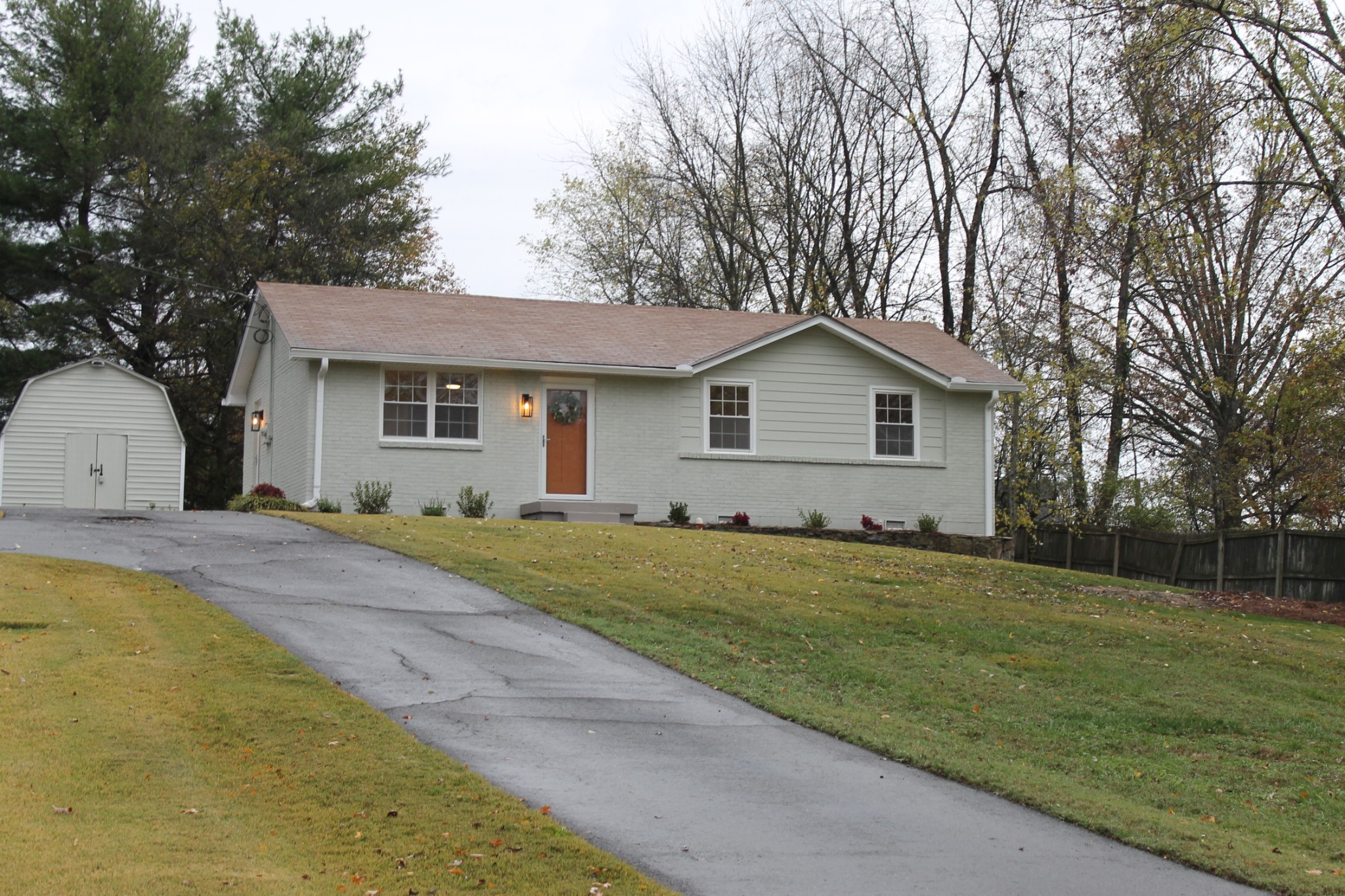 206 Fischer Dr