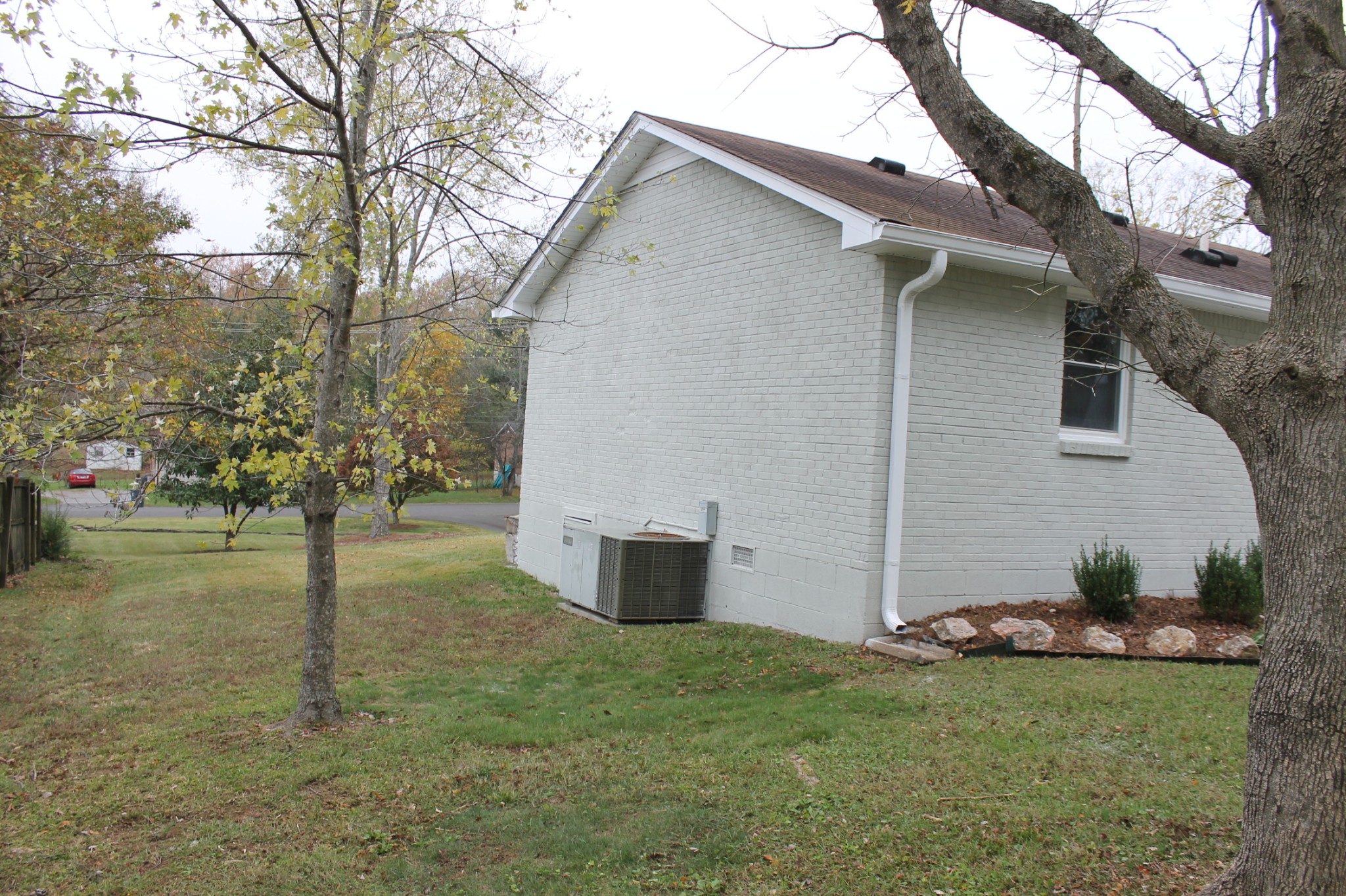 206 Fischer Dr