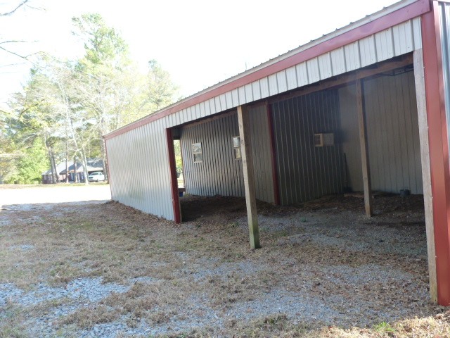 1073 New Center Church Rd