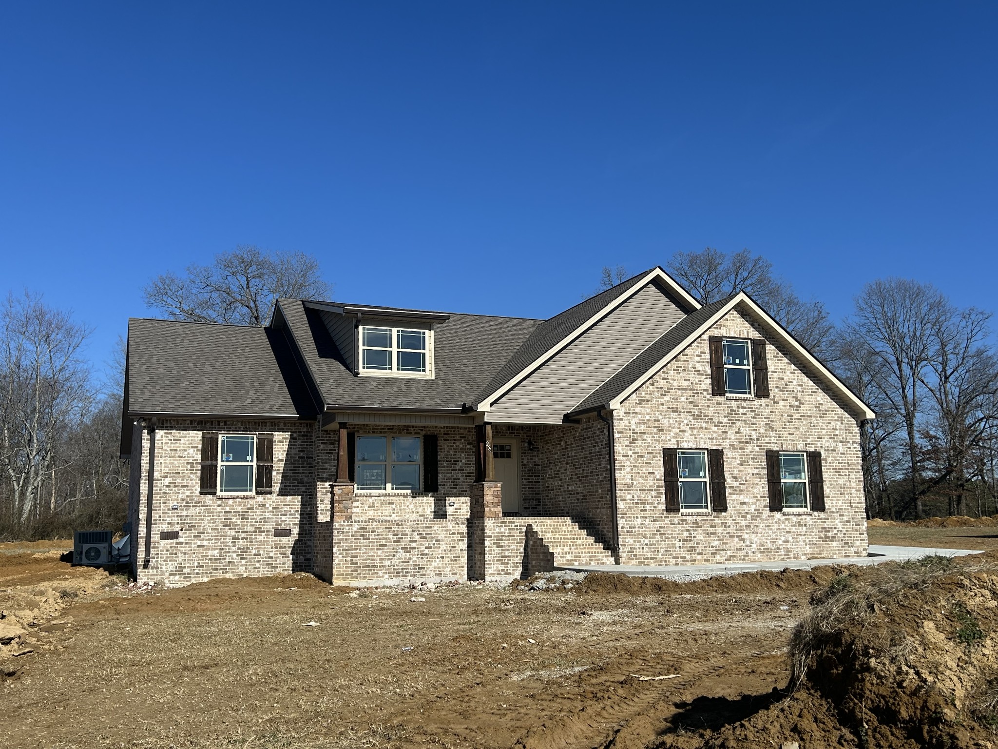 256 Randall Ln