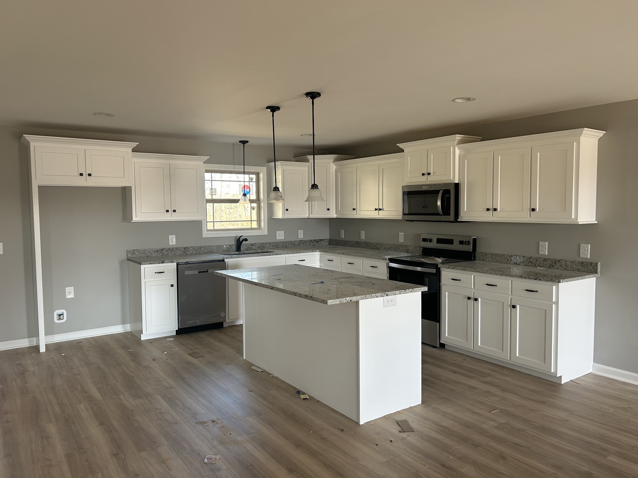 256 Randall Ln